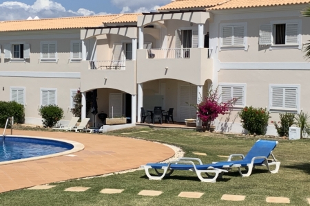 Sesmaria Piscine Et Transats